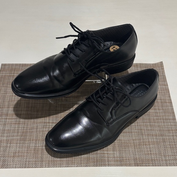 Perry Ellis "Randall" Dress Shoes. Men's size 12. Excellent condition. Sharp! - Picture 2 of 7